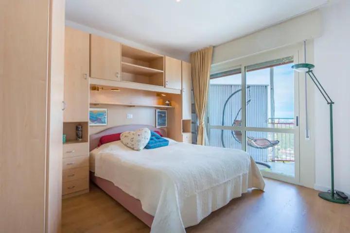 Splendido Attico, Piscina E Vista Mare Apartment Lignano Sabbiadoro Luaran gambar