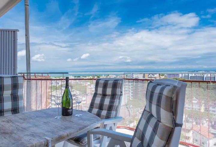 Splendido Attico, Piscina E Vista Mare Apartment Lignano Sabbiadoro Luaran gambar